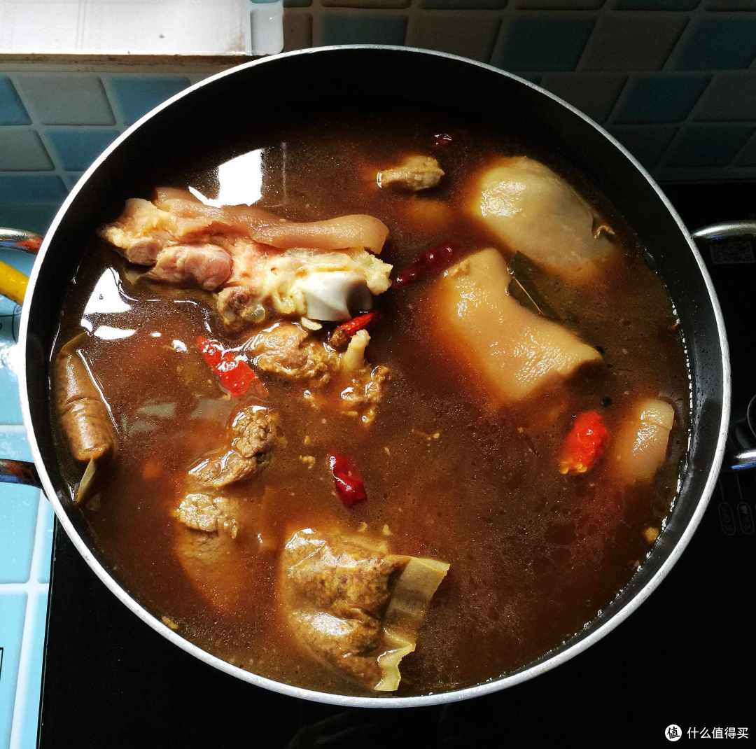 夏天吃牛肉，这做法最完美！一次做一锅，一周七天都有下饭菜