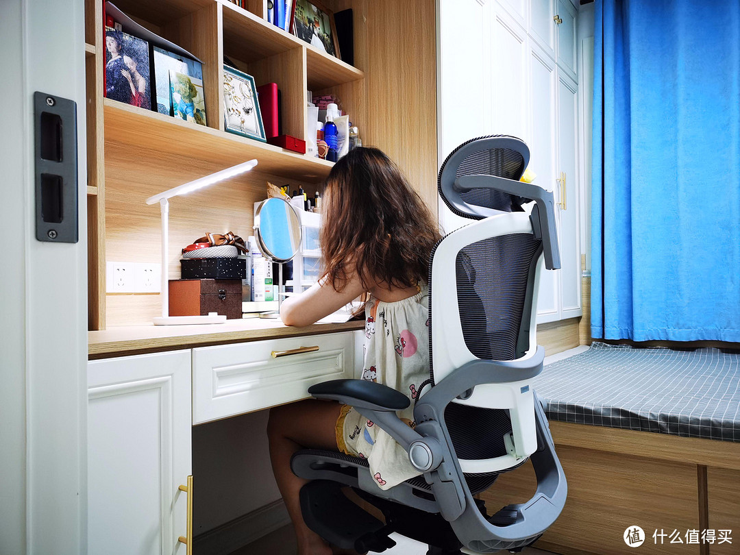 千元档价位罕逢对手，网易严选3D悬挂腰靠工学椅