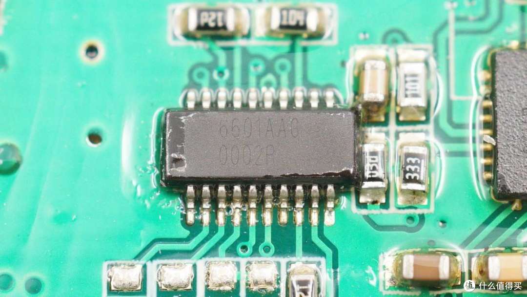 拆解报告：BULL公牛600W户外移动电源GNV-PBM605
