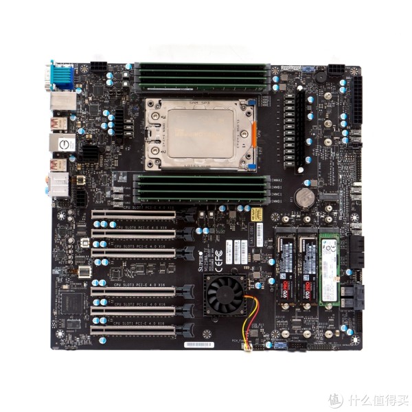 AMD R7 SSD 480GB (未開封品) AMD R7 SSD 480GB (未開封品)
