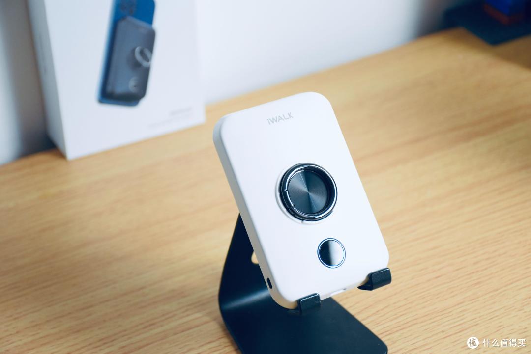 iPhone12续航不给力,还想要快充,试试这款6000mAh背夹电池