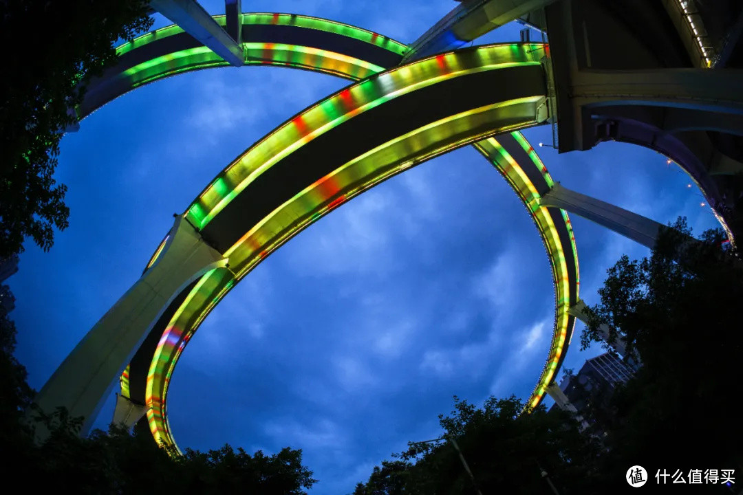 国产风光神器鱼眼镜头，七工匠10mm F2.8测评