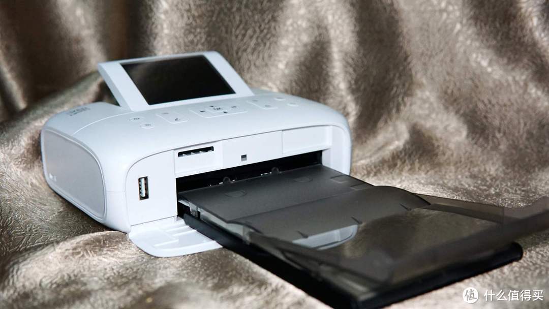 使用CP4000照片打印机，只需六步制作出一张满意的证件照