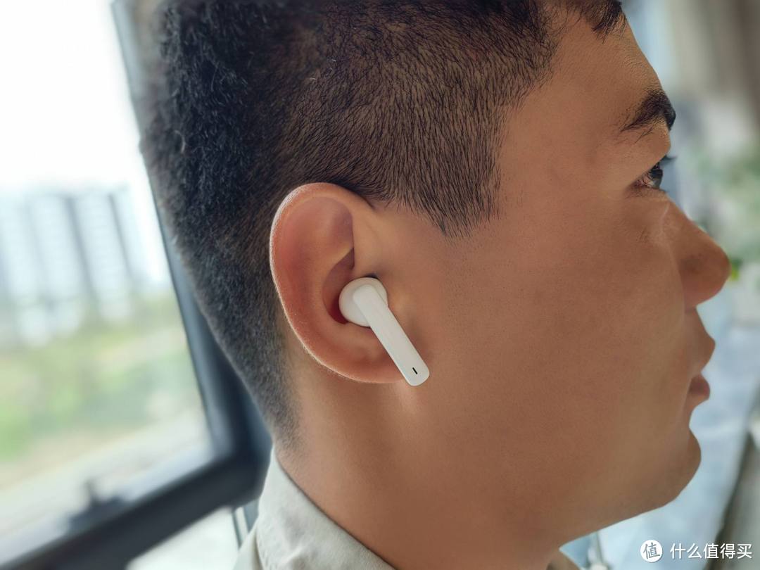 荣耀Earbuds 2 SE使用报告：降噪音质续航啥都行，鸿蒙系统也弹窗