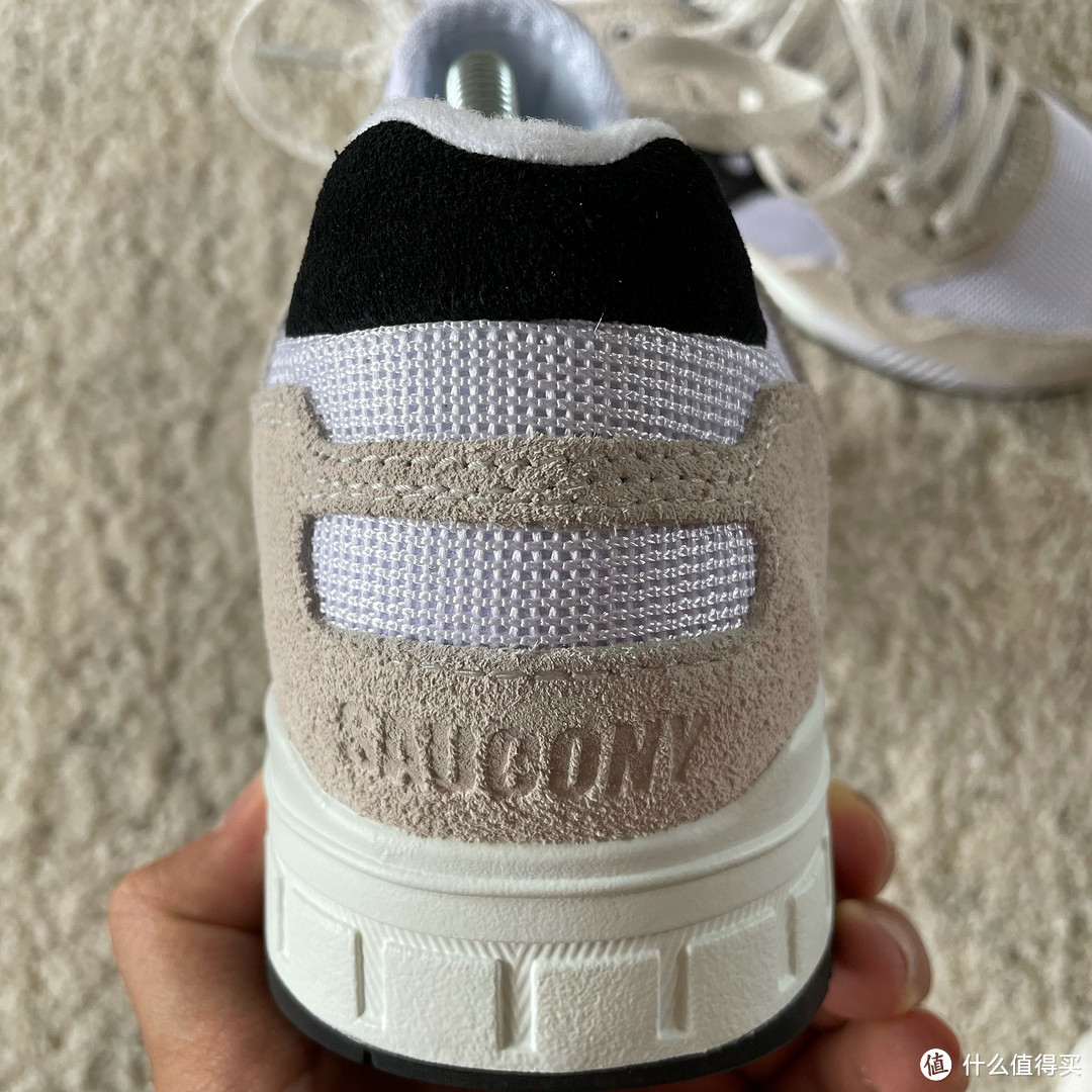 Saucony Grid Azura 2000和Shadow 5000开箱