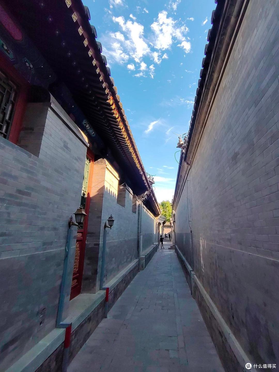 超越相机带着手机,玩转北京恭王府一日游