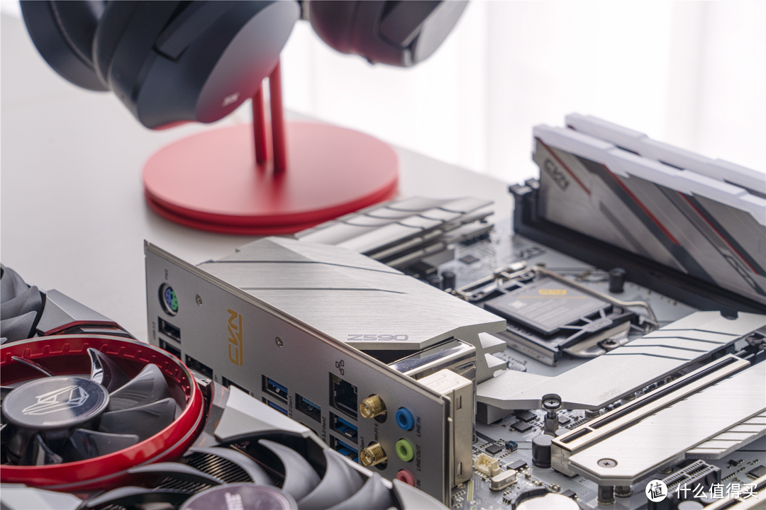 AMD这是杀疯了?2021上半年PC DIY 抄作业指南