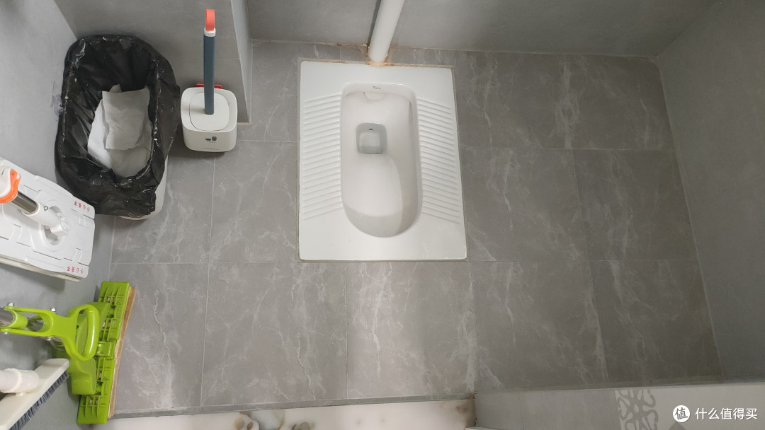 卫生间地面