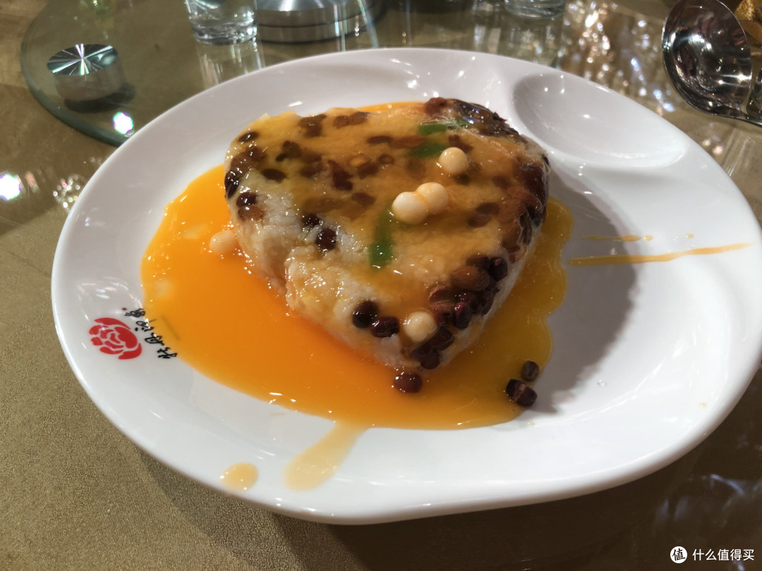 18道菜4道汤,22道菜才799元,三线城市的婚宴菜实惠吗?