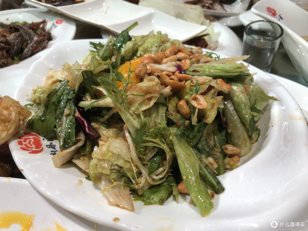 18道菜4道汤,22道菜才799元,三线城市的婚宴菜实惠吗?