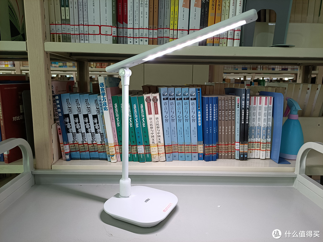 图书馆猿の雷士(NVC) LED台灯 三色阅读工作充电台灯 简单晒