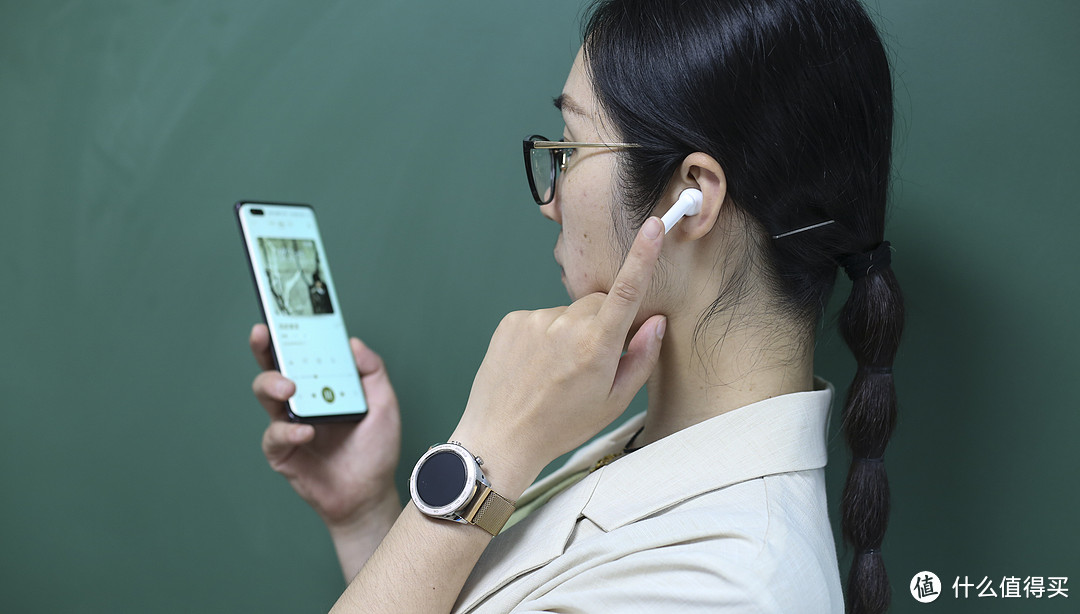 持久聆听、久到离谱！荣耀Earbuds 2 SE上手实测，降噪确实强大