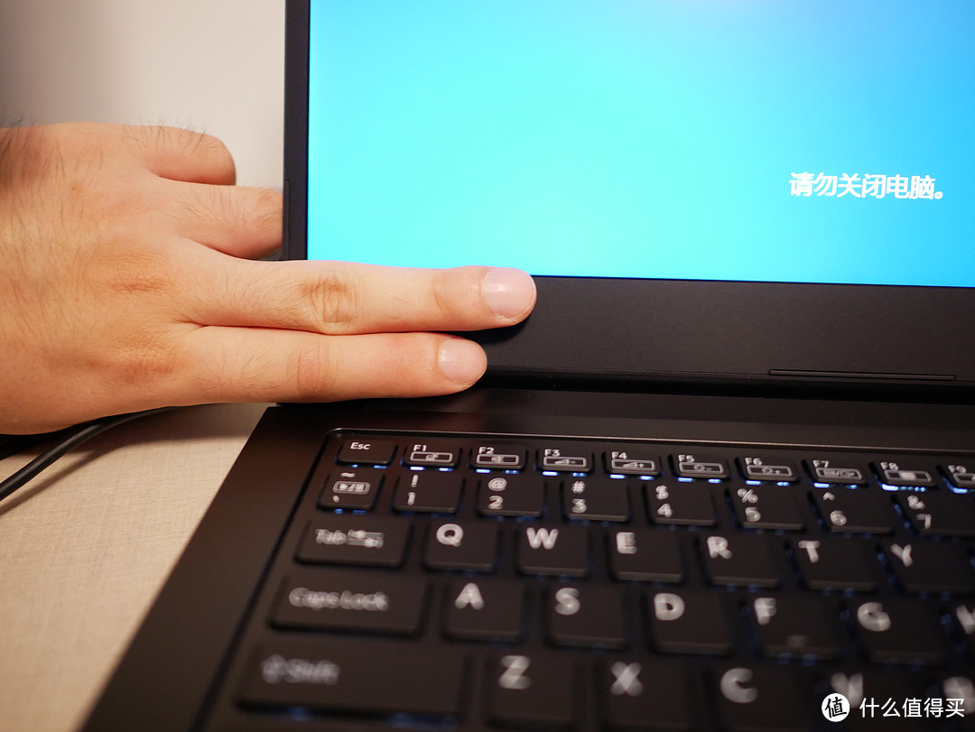 桌面大更新、畅享一线连,VAIO 侍14(FH14)、宏碁CP3271UV、IKBC S200