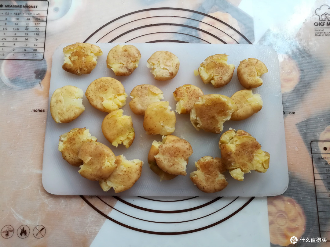 小土豆这样做,一口一个香喷喷,连挑食的孩子都抢着吃