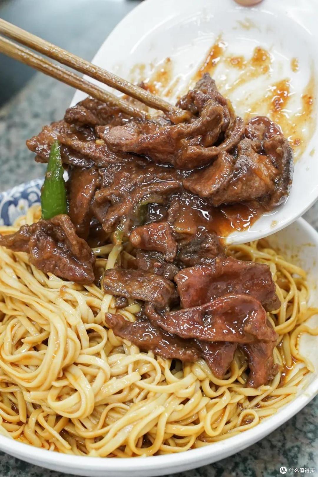 三天狂嗦40碗冷面,告诉你今夏哪家值得吃