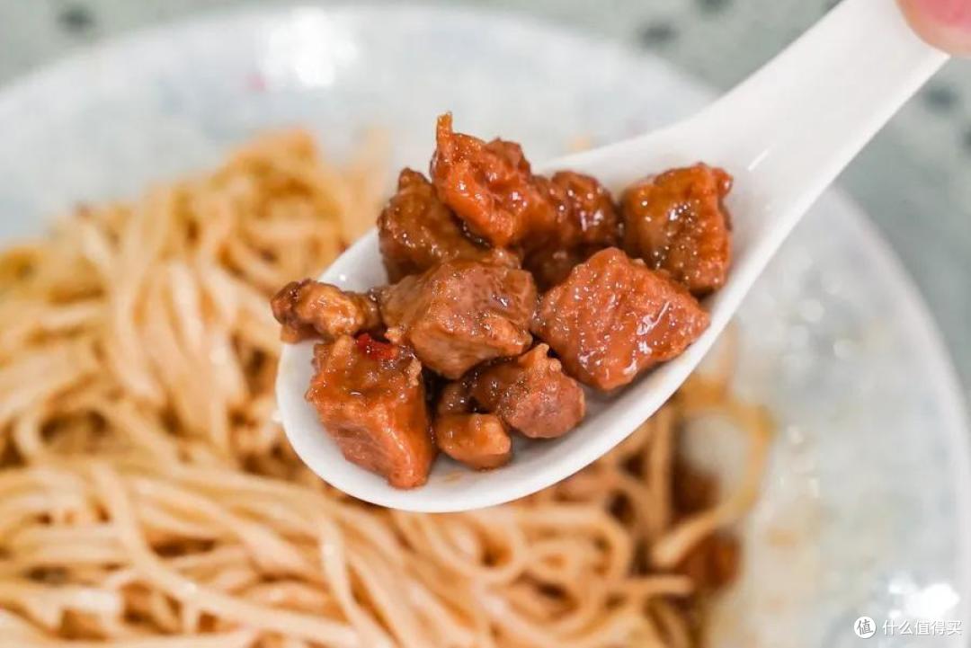 三天狂嗦40碗冷面,告诉你今夏哪家值得吃