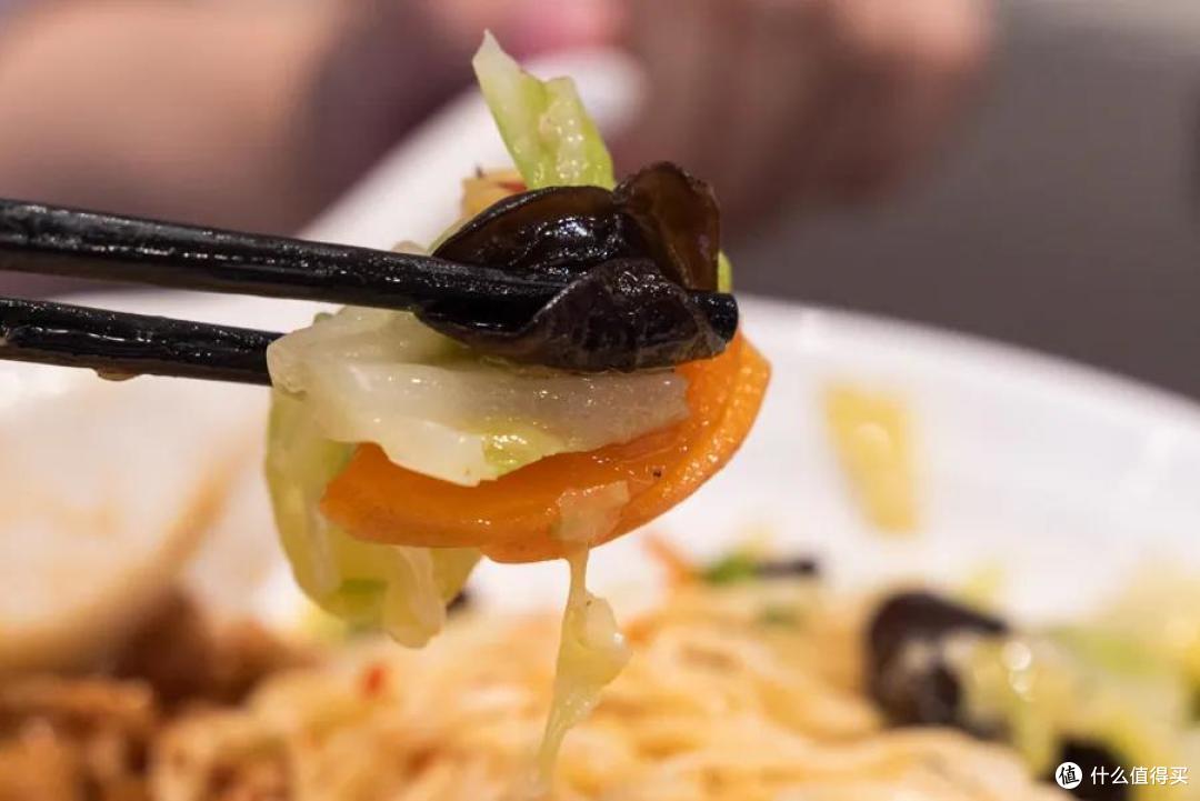 三天狂嗦40碗冷面,告诉你今夏哪家值得吃