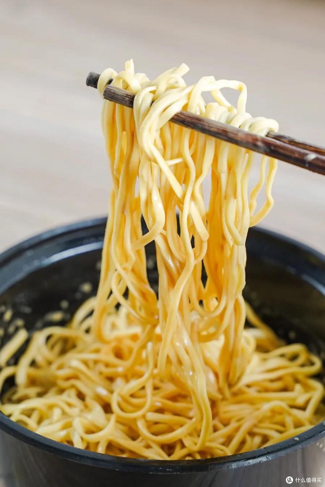 三天狂嗦40碗冷面,告诉你今夏哪家值得吃