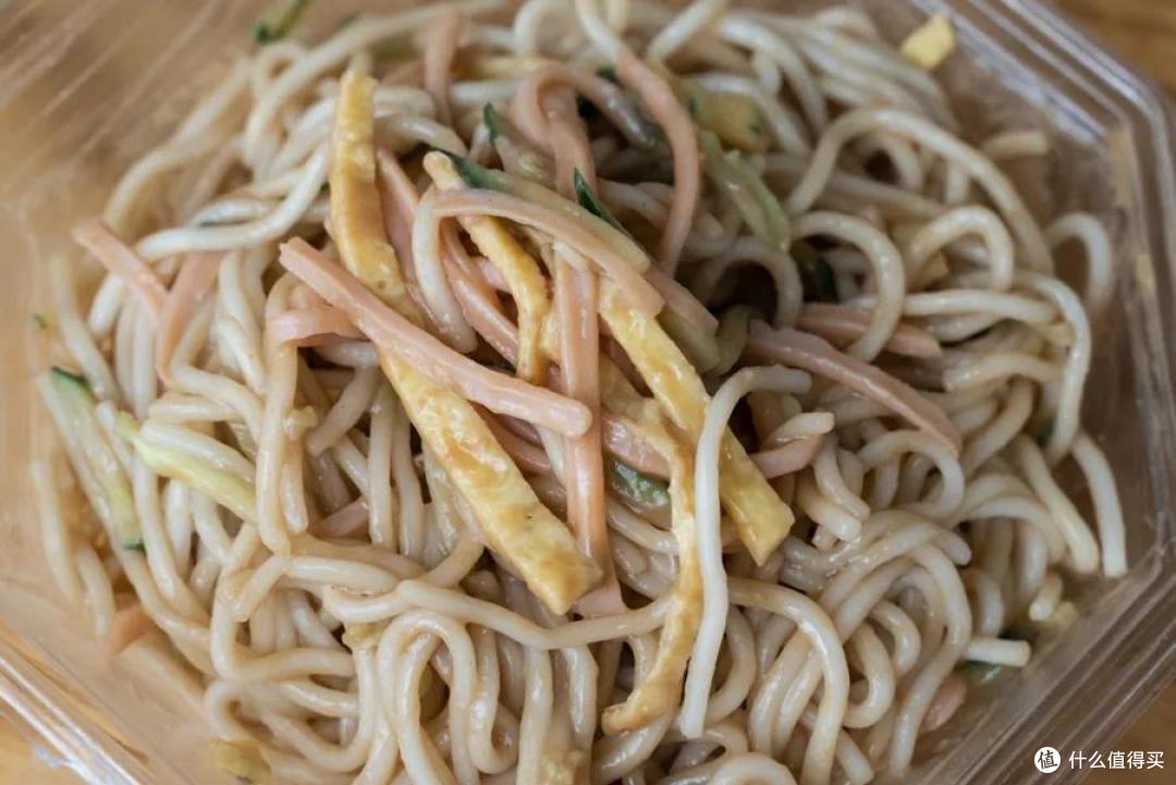 三天狂嗦40碗冷面,告诉你今夏哪家值得吃