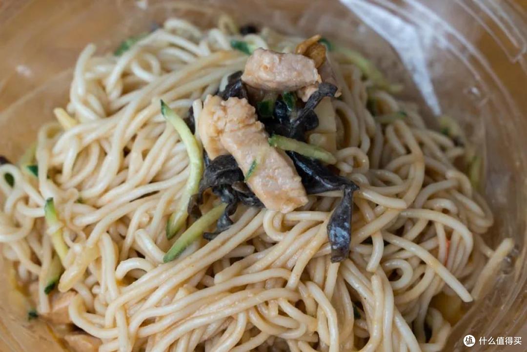 三天狂嗦40碗冷面,告诉你今夏哪家值得吃