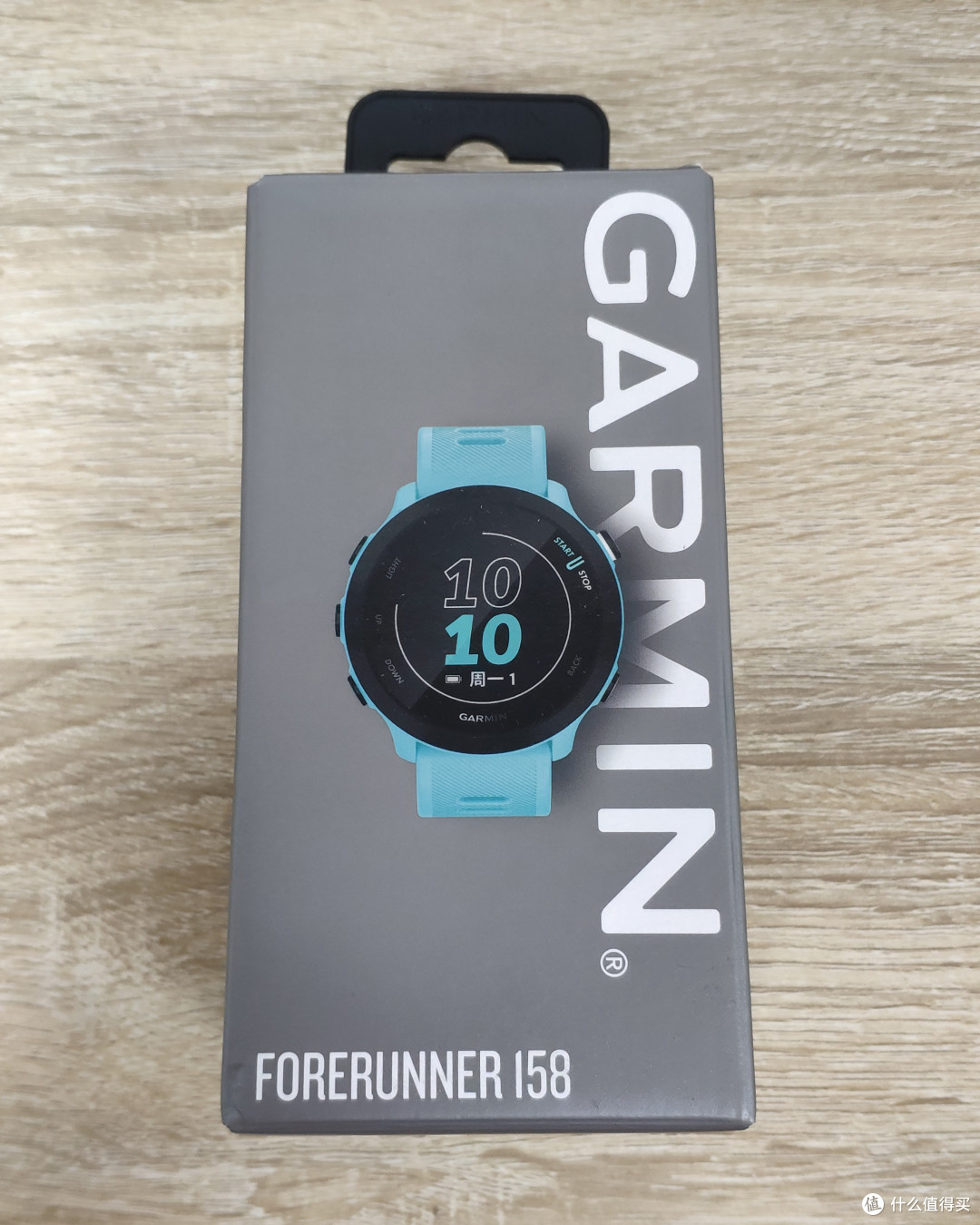 年青人的第一支运动手表,佳明Forerunners158开箱评测