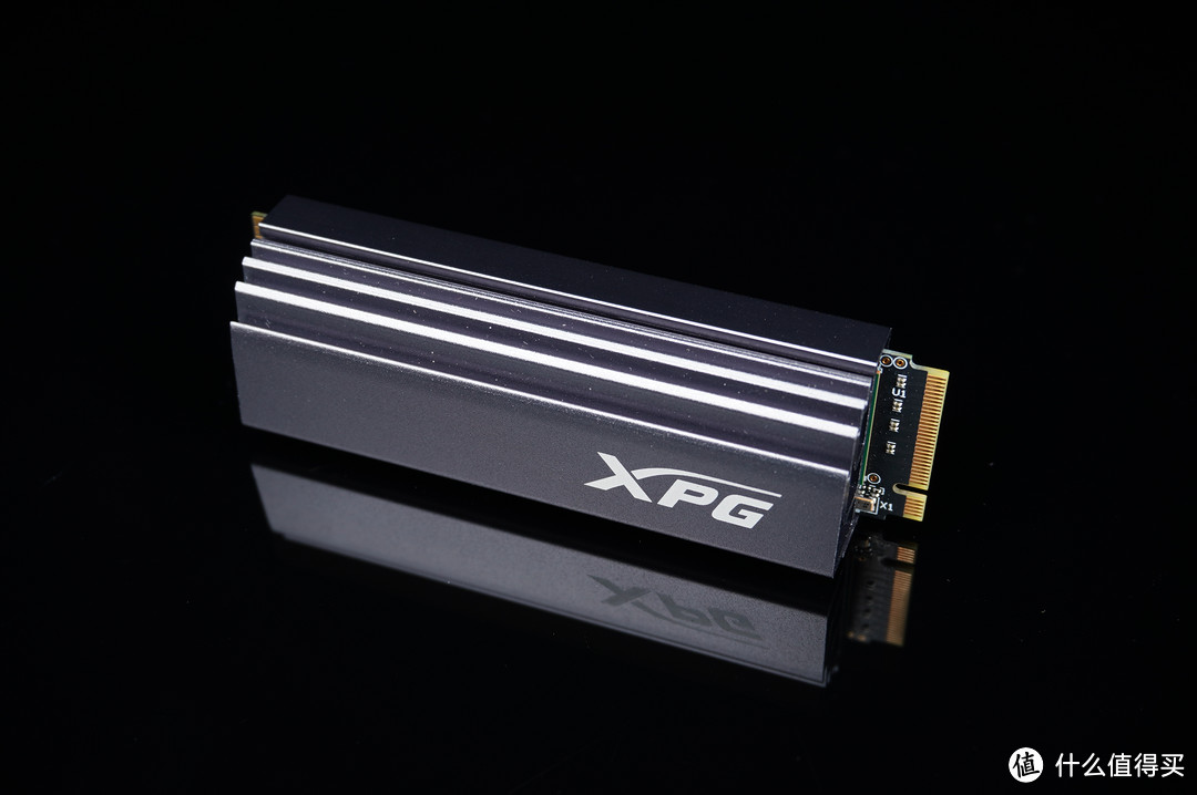 秒杀980PRO？XPG翼龙S70 2T固态狂飙7.4GB/s