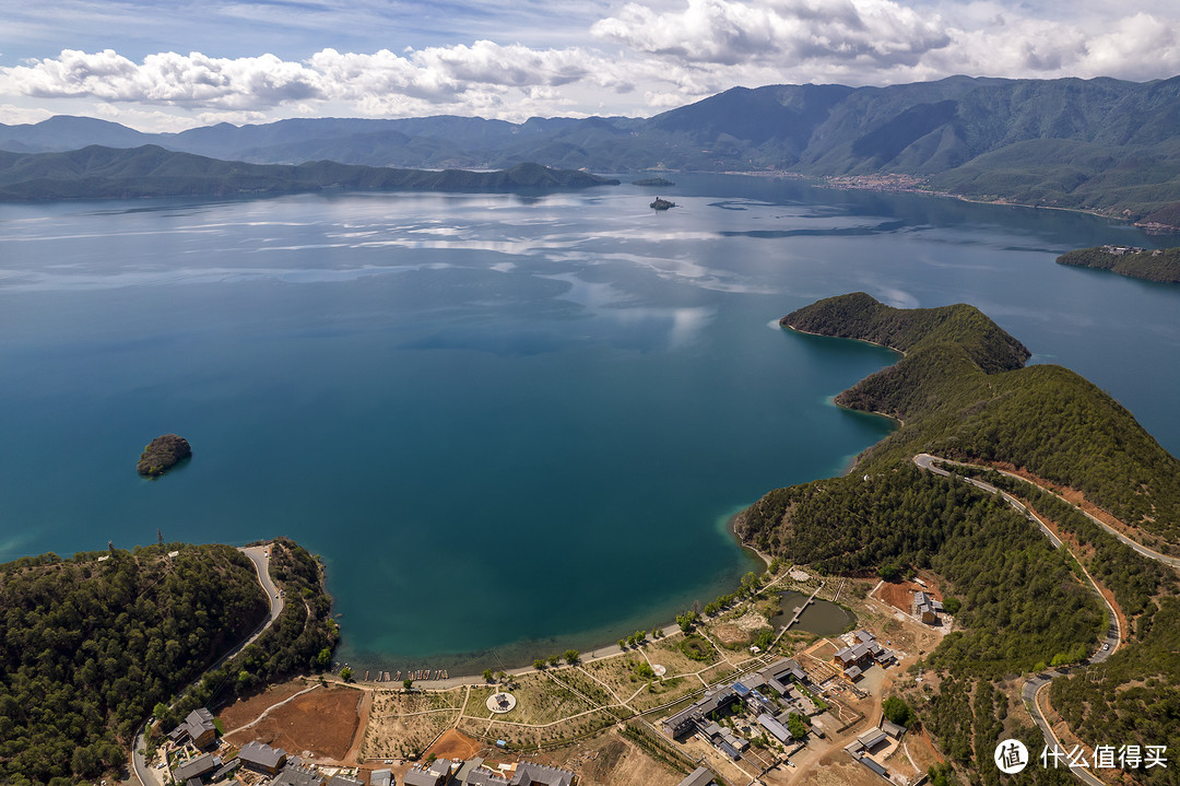 尼塞村