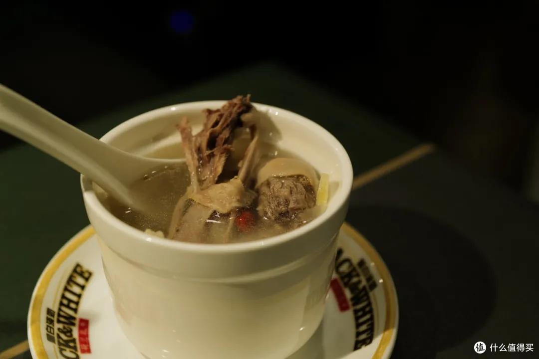 在苏州河畔，做一个老上海的梦