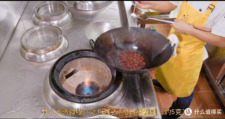 厨师长教你:“京酱肉丝”的家常做法,酱香咸甜适中,老少皆宜