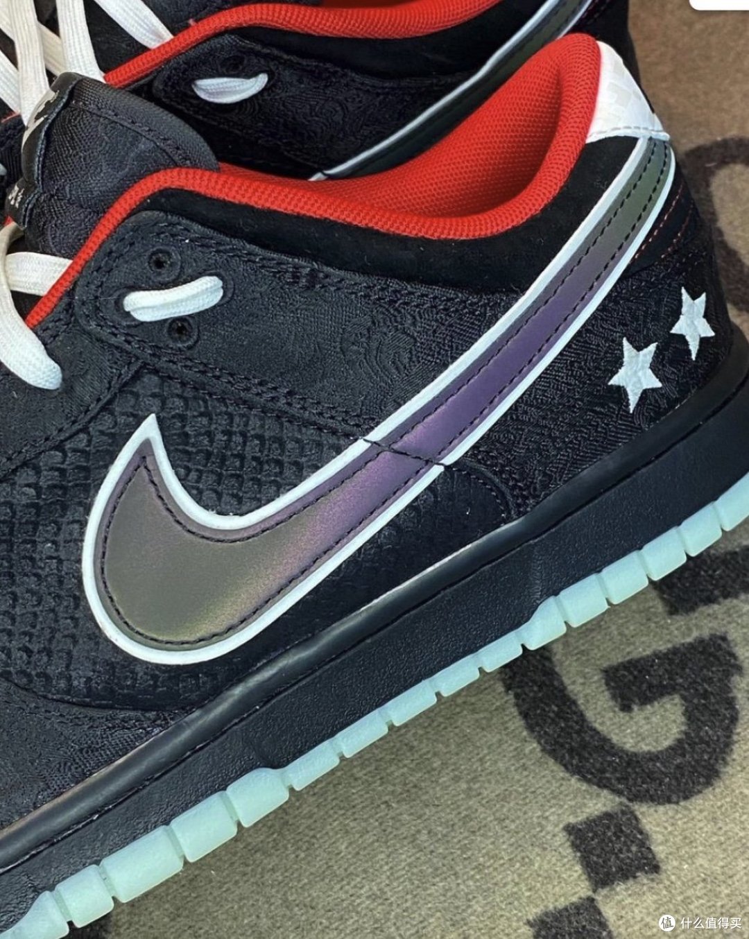 「英雄联盟」LPL x Nike Dunk Low 新配色来了!