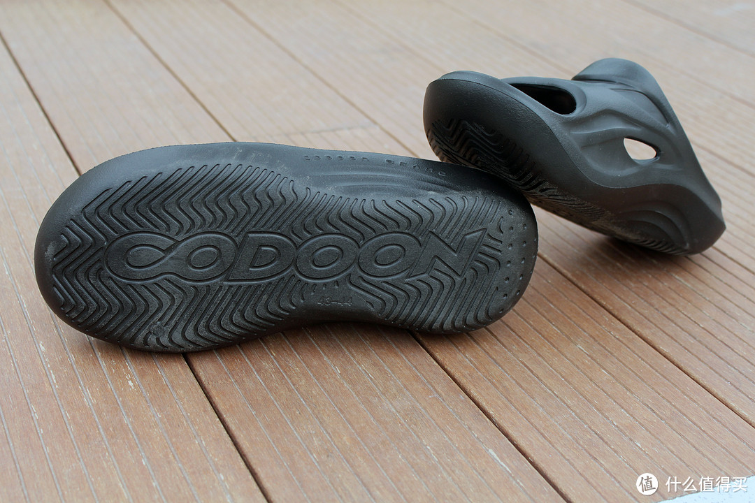 专为运动后的你打造的拖鞋，到底香不香？
