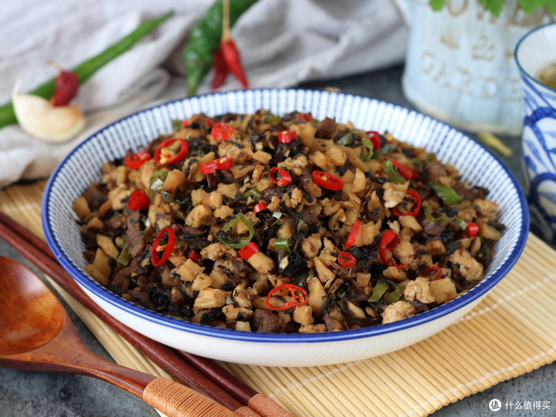 这2种食材一起炒,香辣开胃嘎嘣脆,有它多添一碗饭,专治没食欲
