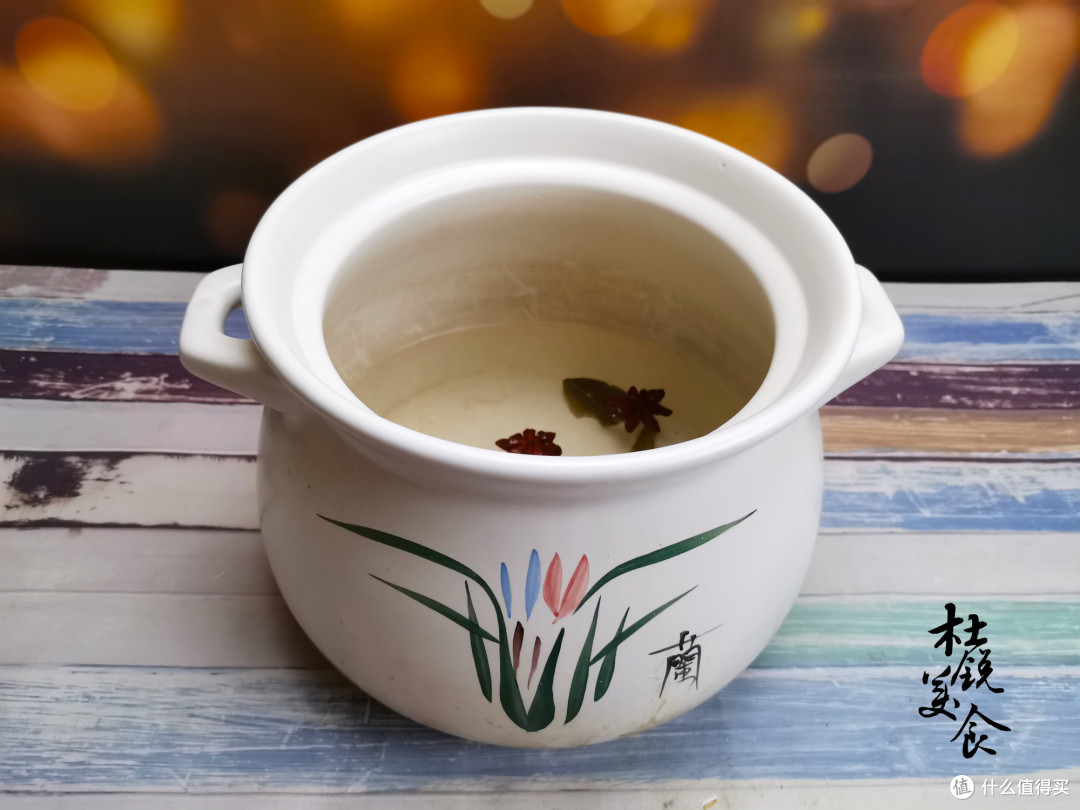 不起眼的食材，却是“含钾高手”，钙远超牛奶，夏天出汗多要常吃