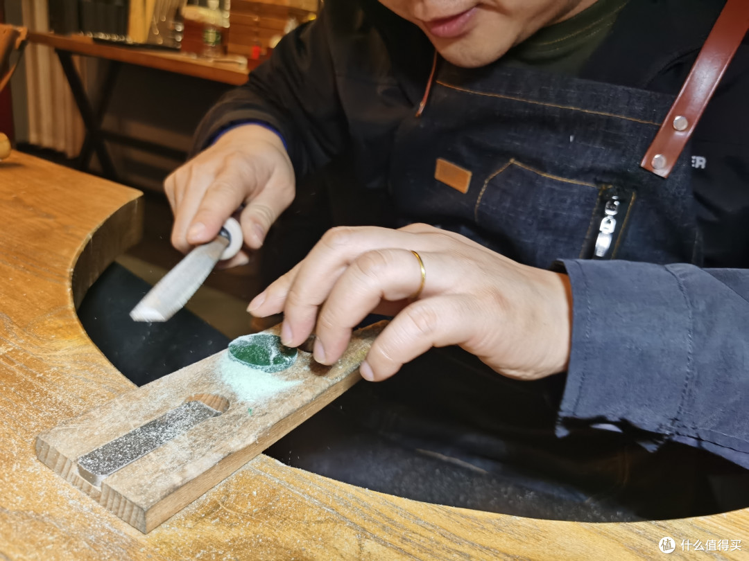 打磨正反面还有侧面