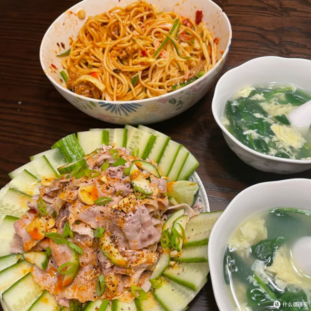 天热吃不下饭,那就来碗“凉面”!15分钟上桌,劲道凉爽超解馋