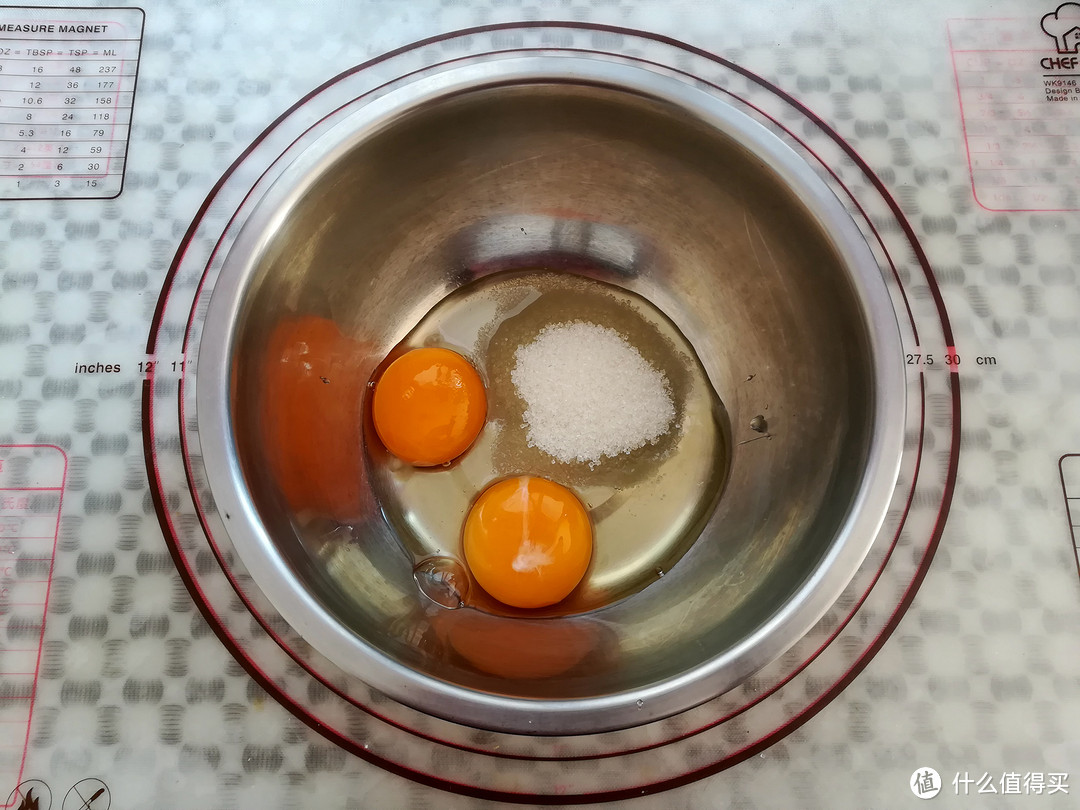 老式鸡蛋糕的新做法,无油少糖热量低,一星期做2次都不够吃