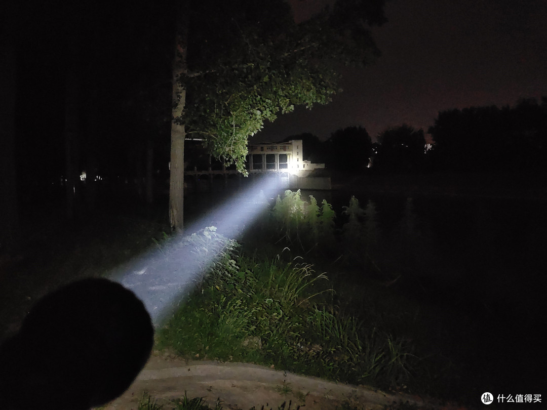 远射把玩筒,挺香!ACEBEAM L19迷彩版赏玩