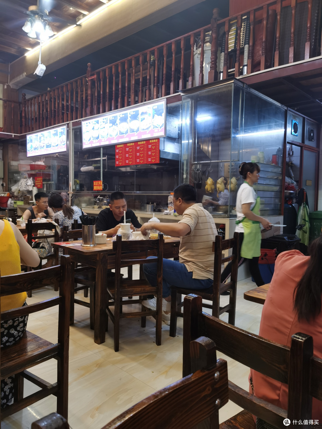 海口陈记酸菜猪杂汤泡饭真的好吃