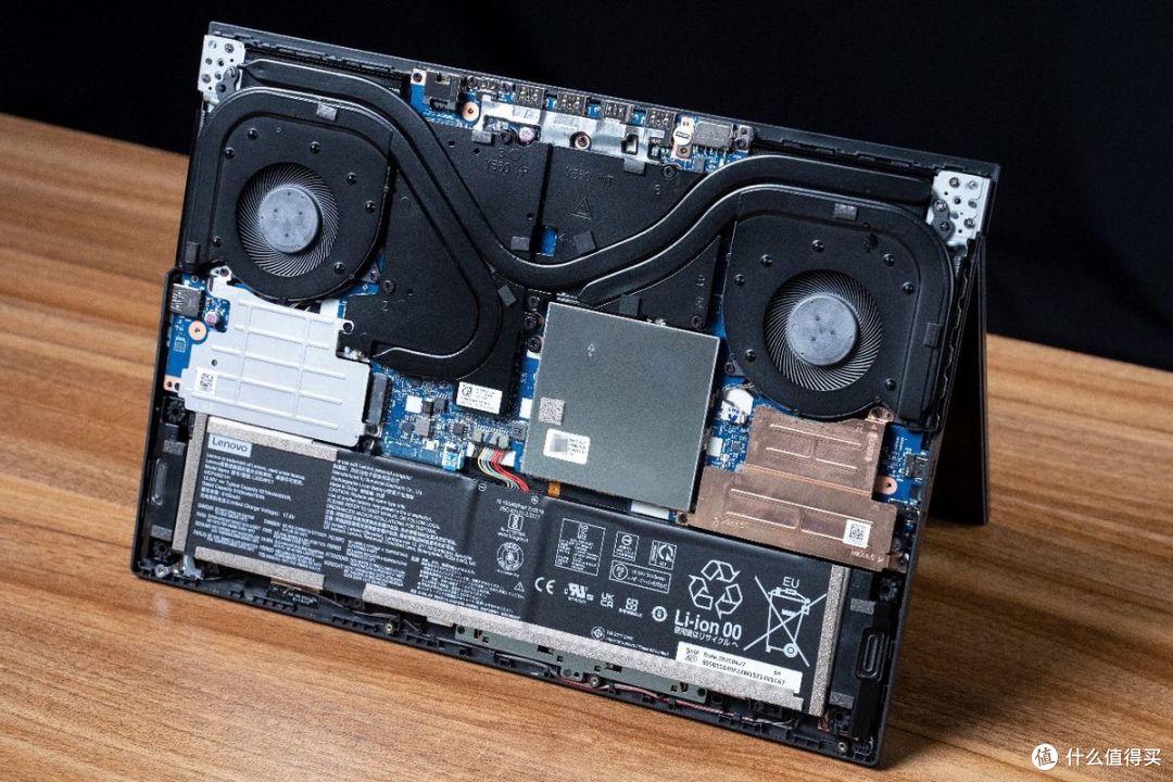 专业电竞游戏本拯救者y7000p2021新评测