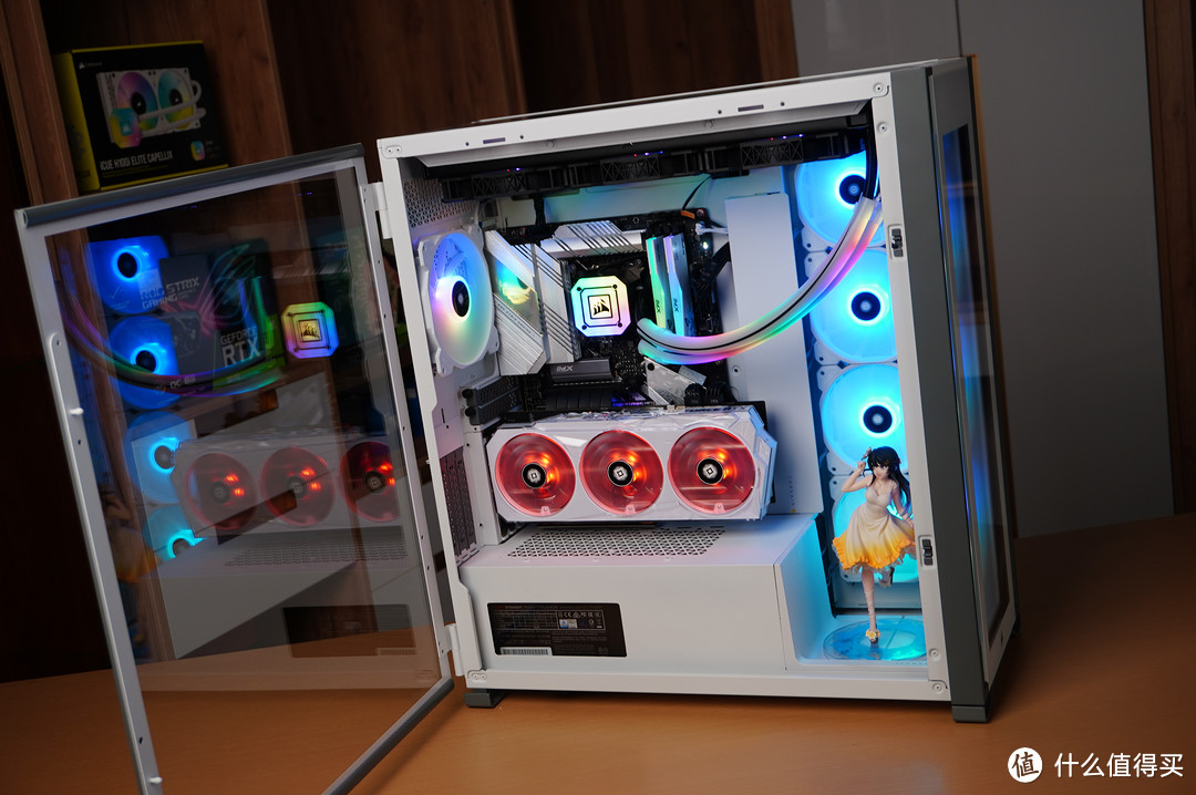 静观其变iCUE 7000X RGB+吹雪限定内存：夏日清凉轻度二次元主机