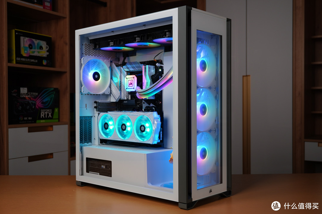 静观其变iCUE 7000X RGB+吹雪限定内存：夏日清凉轻度二次元主机