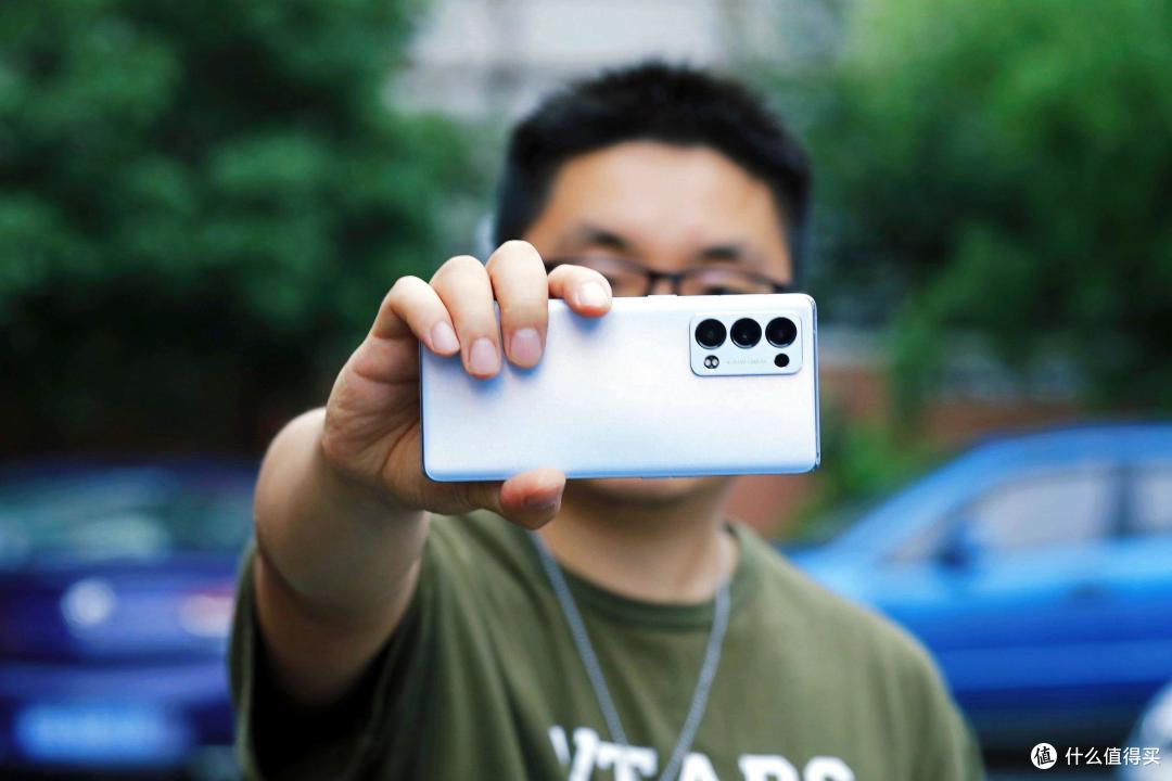 美出彩的OPPO Reno6 Pro+ ,更懂你的美