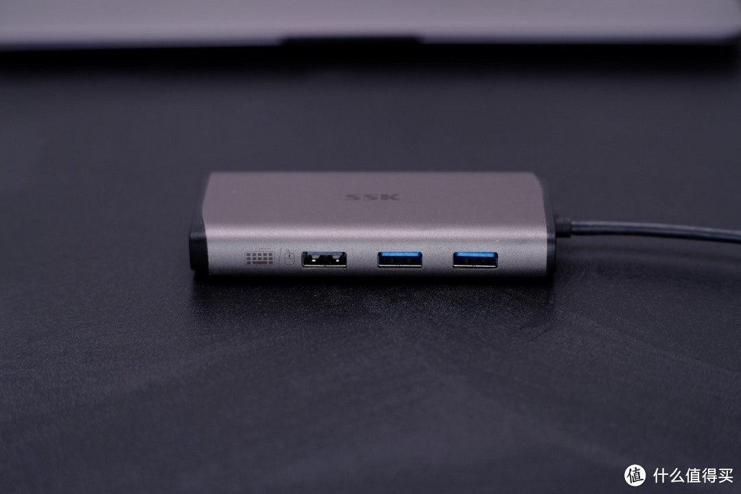 Macbook之光,ssk飚王 type-c扩展坞