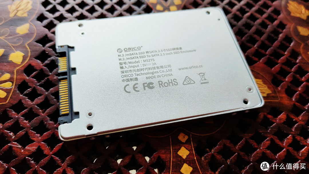旧笔记本电脑升级改造：M.2 SSD/MSATA硬盘转接盒，上机体验MSATA SSD读写性能！