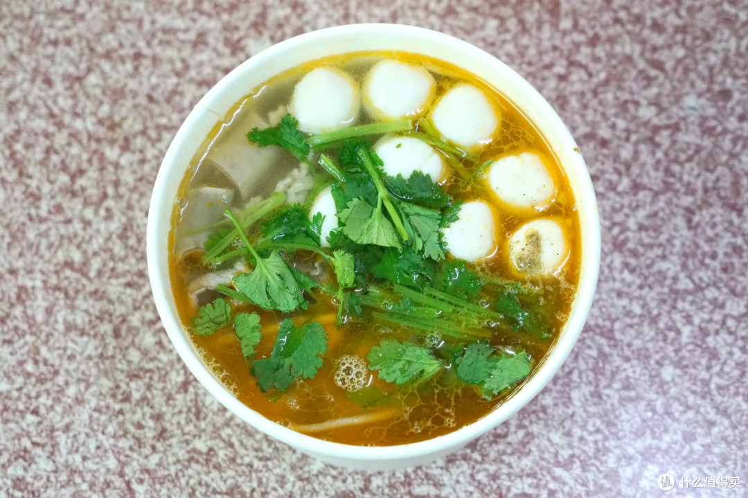 菜市场才是一座城市的灵魂:人声鼎沸的八市,附近有什么好吃的?