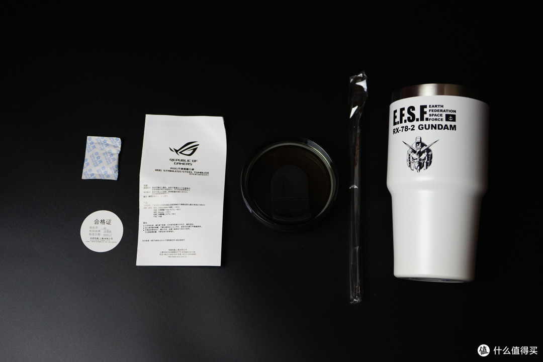 用199高达模型的钱买个水杯——ROG高达联名不锈钢随行水杯开箱