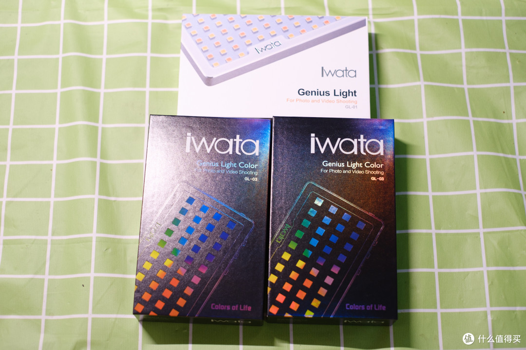 晒单之，IWATA补光灯 GL01和GL03