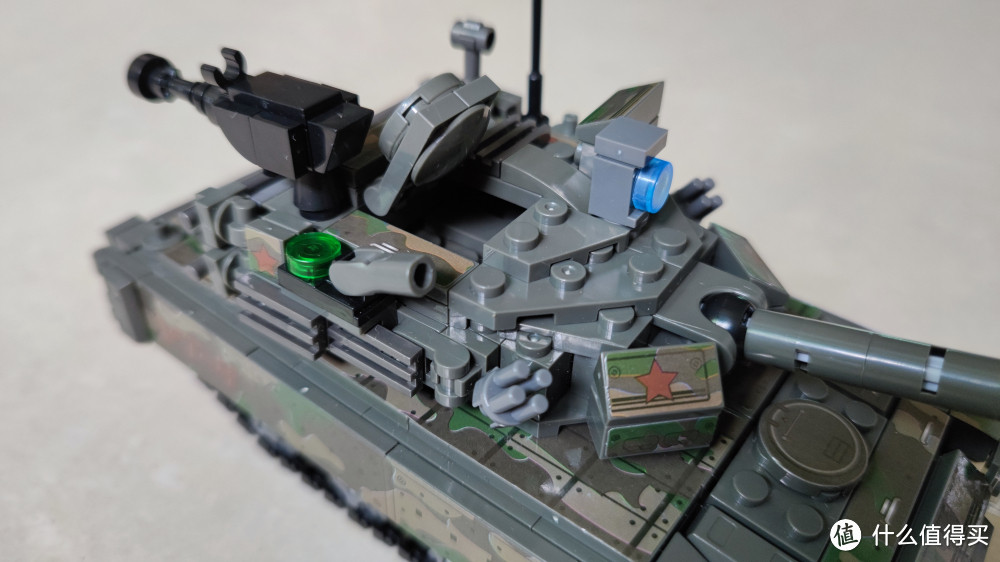 Onebrick评测:纯正中国血统”陆战之王“--开益VT-4主战坦克