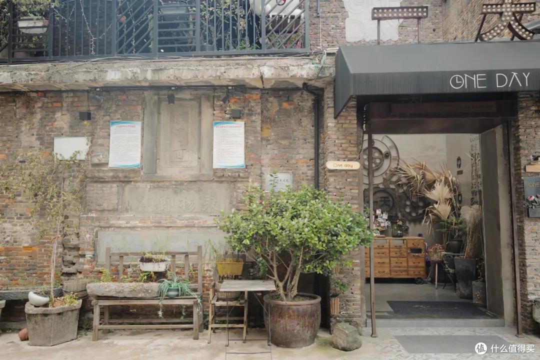 三线小城市做什么比较好(三线小城市创业什么项目好)