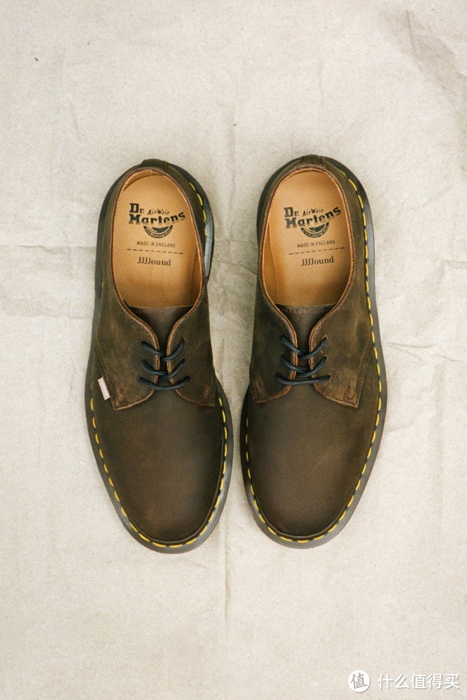 Dr. Martens x JJJJound首度联名，全新英产鞋款月底开售